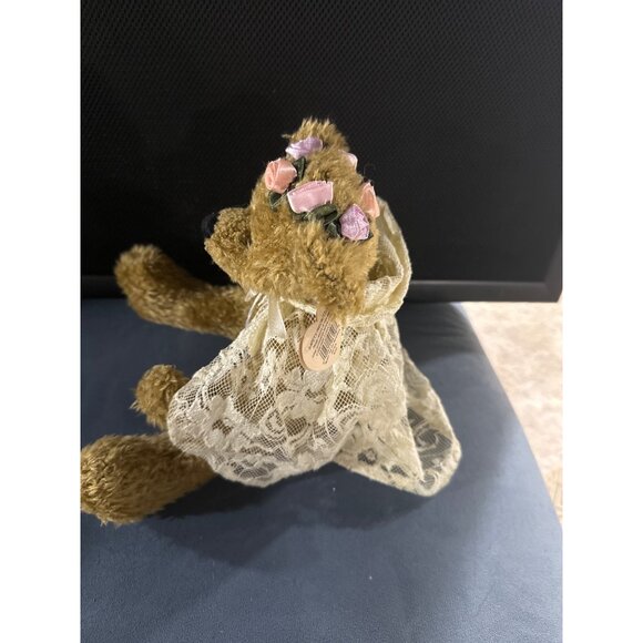 Vintage Ty Attic Treasure Collectible Teddy Bear With Lace Cape & Floral Crown - Picture 4 of 8